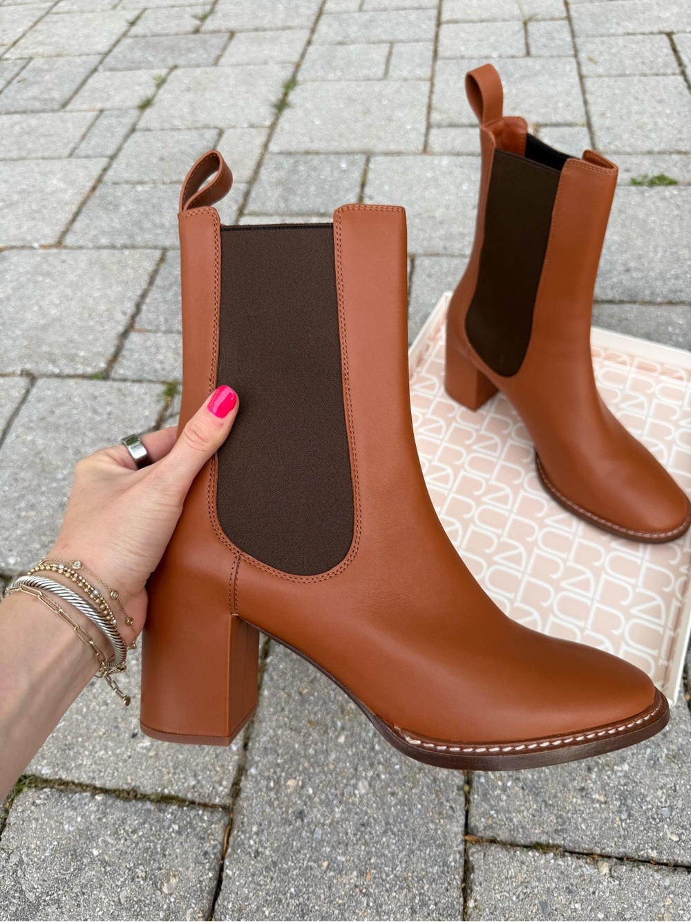 Women’s Ulla Johnson Taryn 70 MM Leather Chelsea Boots Size 41 - Brown - Picture 1 of 11